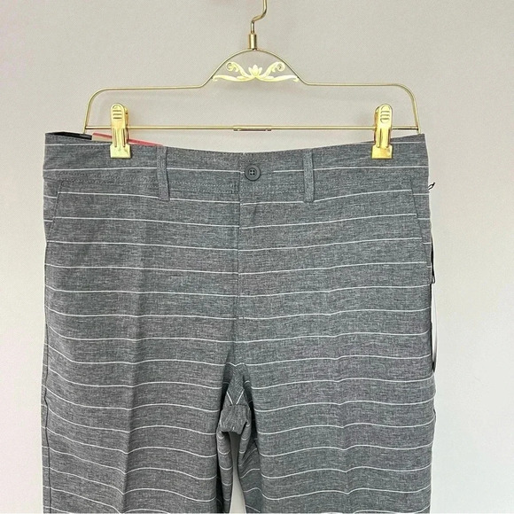Hybrid Swim Shorts Quick Dry Unlined Size W 30 Gray Striped 10.5" Inseam UPF 50+ - Picture 3 of 7
